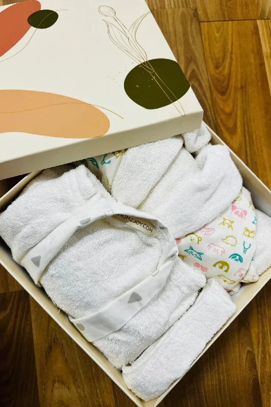Maternity dress for a baby's first visit to the magic show Animal Bathrobe Baby Welcome Gift Box