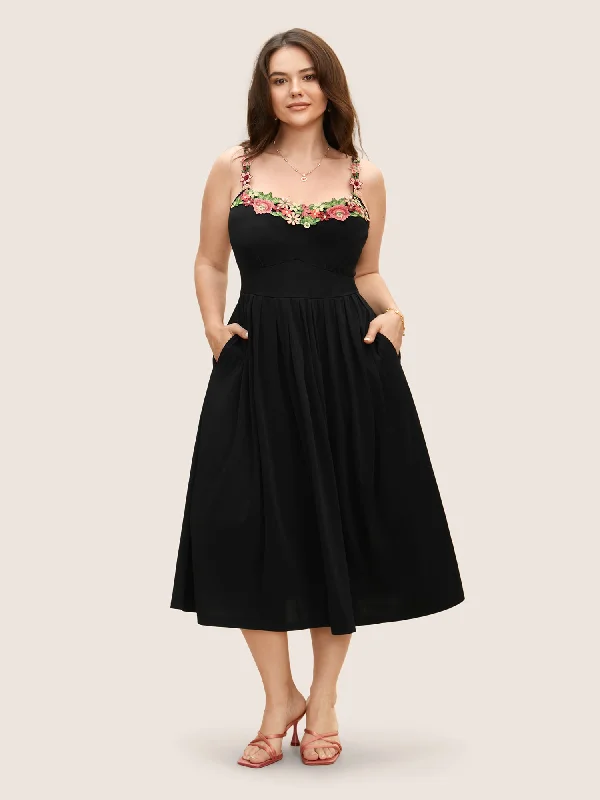 Everyday Dress with Recycled Materials for a Sustainable Choice​ Floral Embroidered Pocket Midi Cami Dress