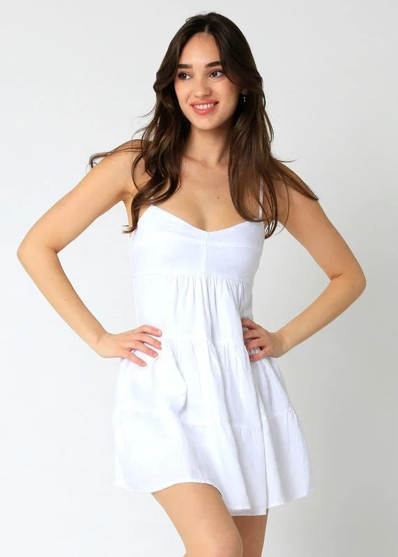Stretchable Casual Dresses for a Flexible Fit​ Promenade White Tiered Mini Dress