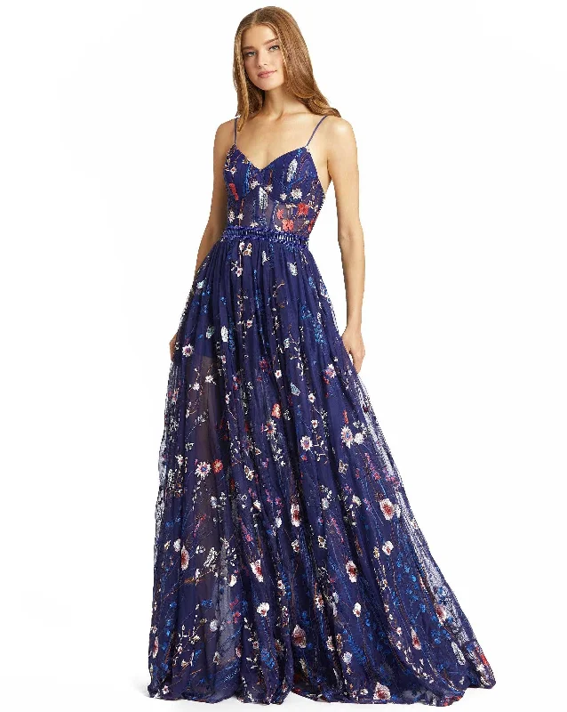 Lace - covered wedding dresses with a scalloped hem​ Mac Duggal 62989 Long Floral Formal Dress