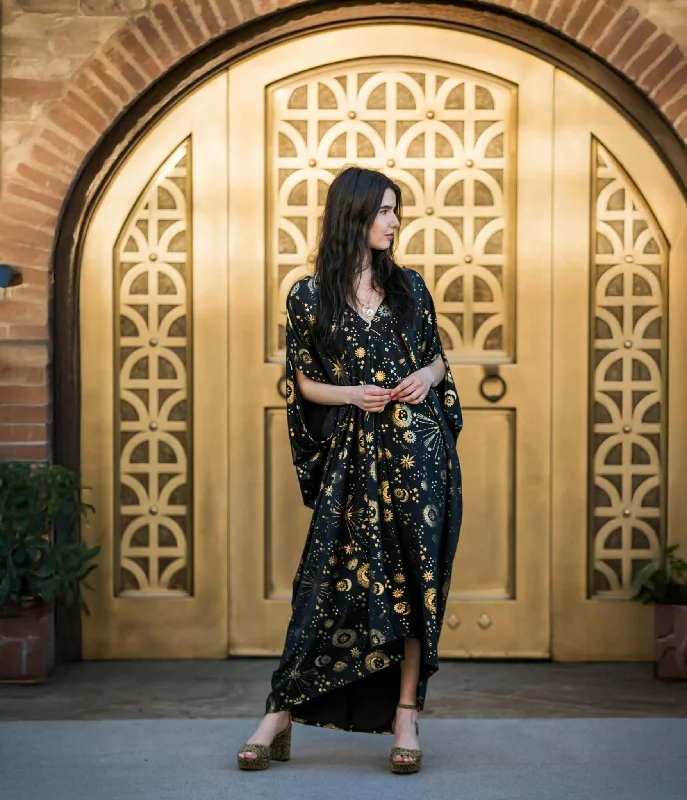Plus - size Everyday Dress with Empire Waist​ Jennafer Grace Black & Gold Celestia Caftan