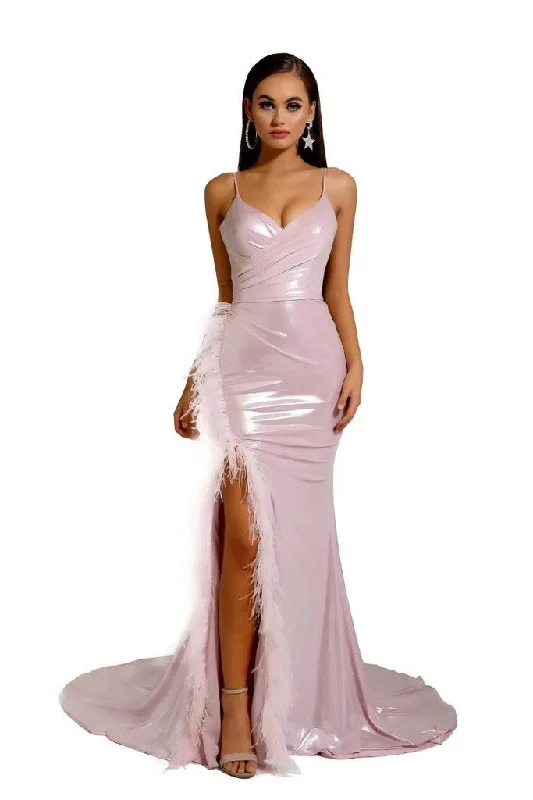 Maternity dress for a baby's first visit to the botanic garden Portia And Scarlett S120 Long Fitted Prom Dress