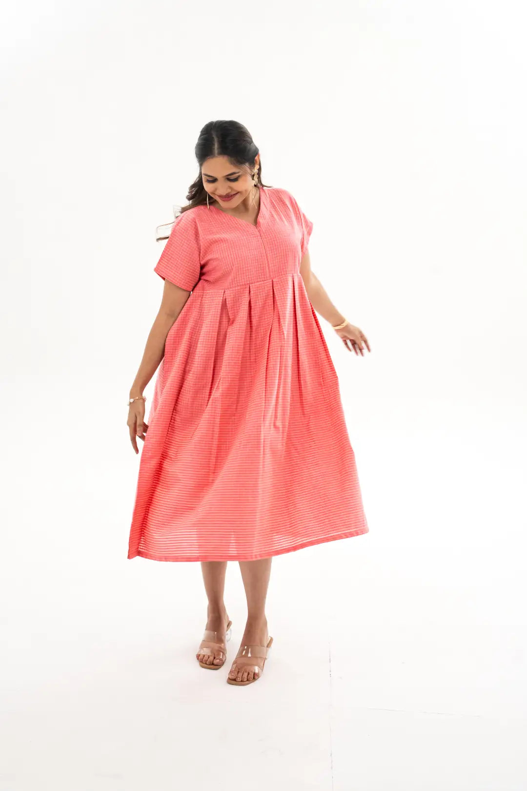 Maternity dress for a baby's first visit to the park playground FlowEase Feeding kaftan