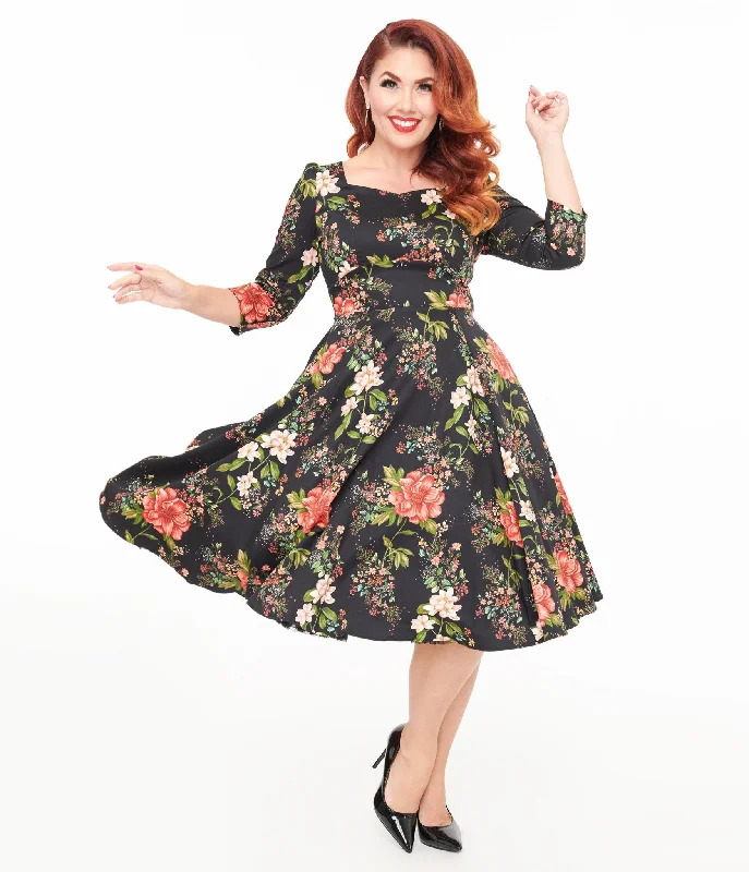 Hearts & Roses Winter Floral Isla Swing Dress