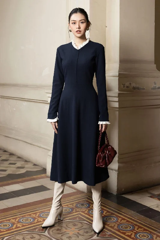 A - line midi dresses with floral prints for spring brunches Rylee A-line Long Sleeved Polycotton Midi Dress