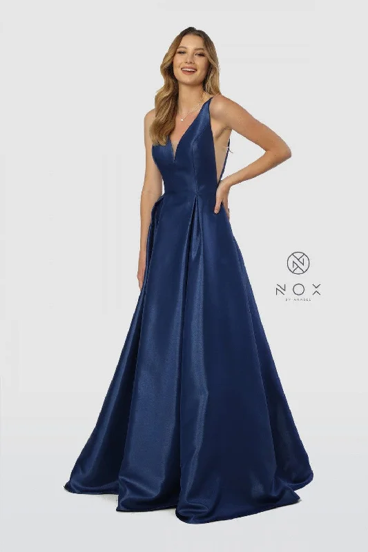 Mermaid silhouette wedding dresses with lace appliques​ Long Open Back Prom Dress Evening Gown with Pockets
