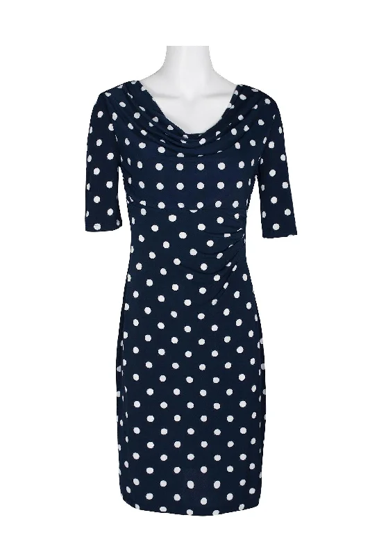 Maternity dress for a baby's first visit to the botanic garden Connected Apparel Short Sleeve Bodycon Dress