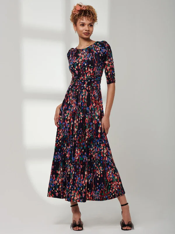 Midi dresses with embroidered accents for a unique and detailed design 3/4 Sleeve Print Jersey Maxi Dress, Navy Multi Midi dresses with embroidered accents for a unique and detailed design 3/4 Sleeve Print Jersey Maxi Dress, Navy Multi