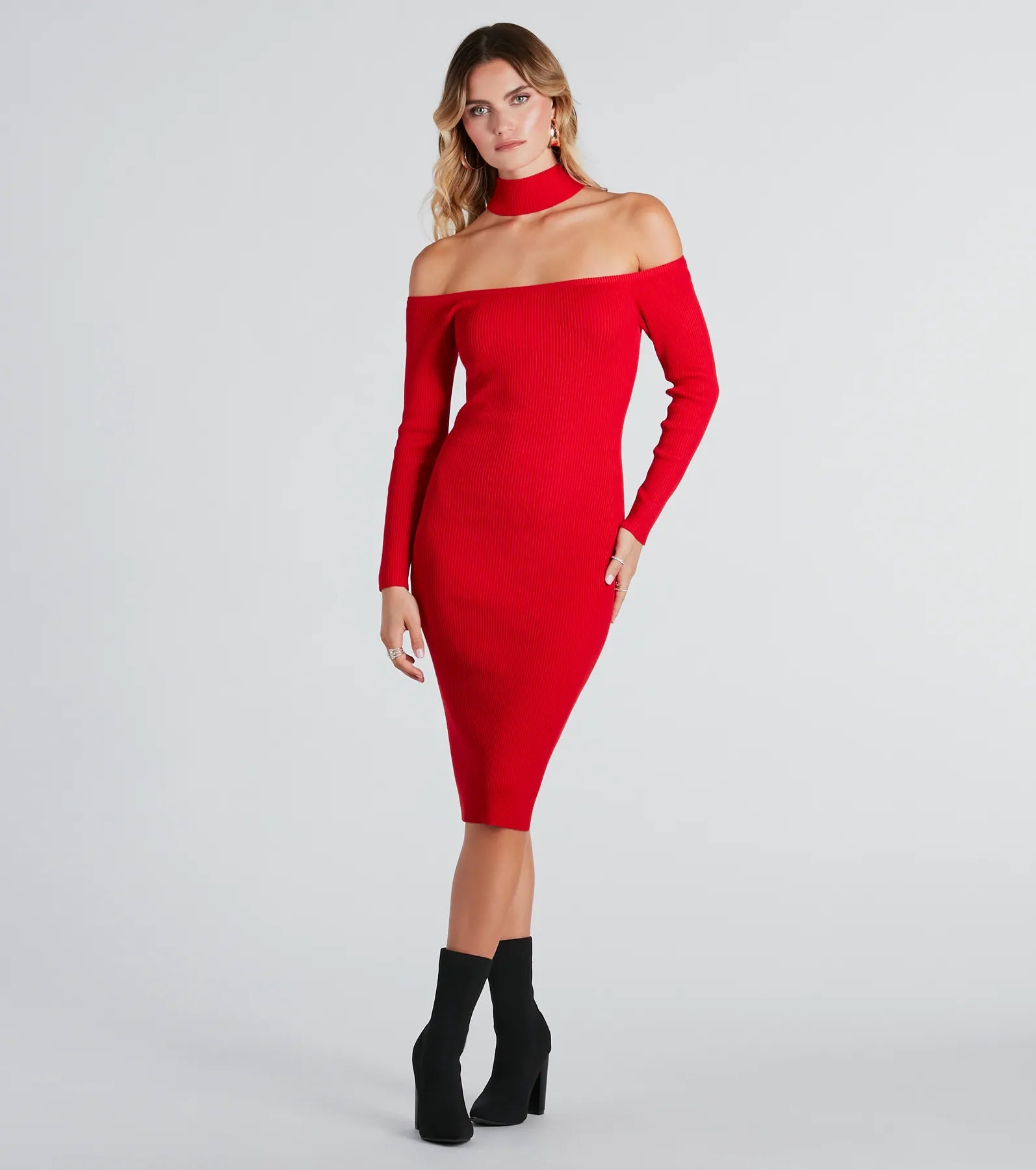 Midi dresses with polka dot prints for a playful summer outfit Highly Selective Choker Neck Sweater Midi Dress Midi dresses with polka dot prints for a playful summer outfit Highly Selective Choker Neck Sweater Midi Dress