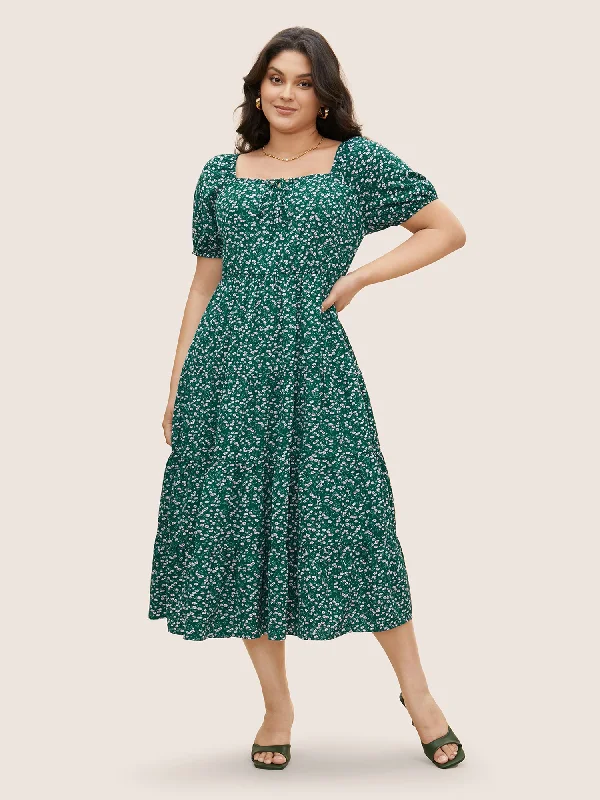  Ditsy Floral Tie Knot Gathered Dress