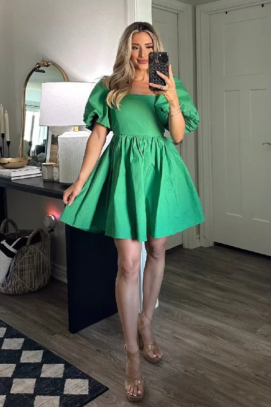 Jewelry - Complementary Casual Dresses for a Complete Look​ Unmistakeable Feeling Babydoll Dress: Kelly Green