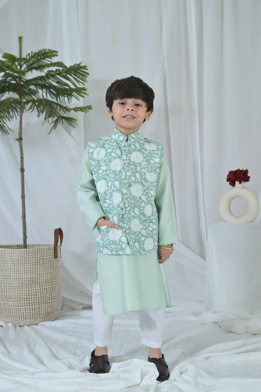 Maternity dress for a baby's first plane ride Luxe Tiny Green Embroidered Kurta Bandi Set (3pc) (0-12 Yrs)