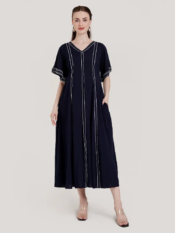 Nursing friendly maternity dress for breastfeeding Navy Blue Maternity Maxi Dress