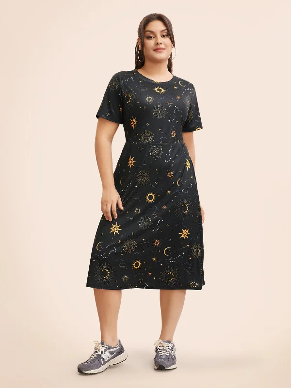  Sun & Star Print Crew Neck Pocket Dress