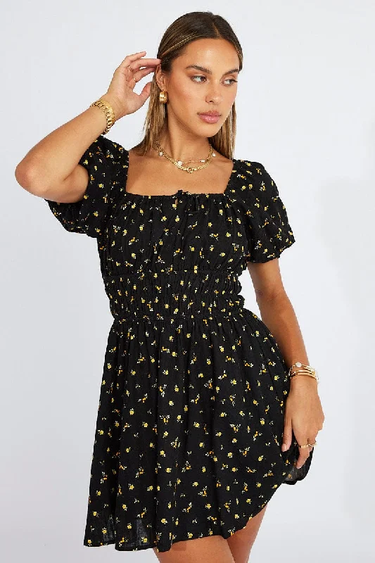 Backless Women Dress for a Sexy and Alluring Look at Evening EventsBlack Floral Fit And Flare Dress Puff Sleeve Mini