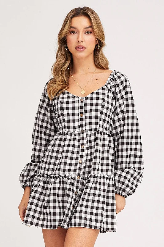 Pleated Women Dress with a Timeless and Elegant TextureCheck Skater Dress Long Sleeve Mini