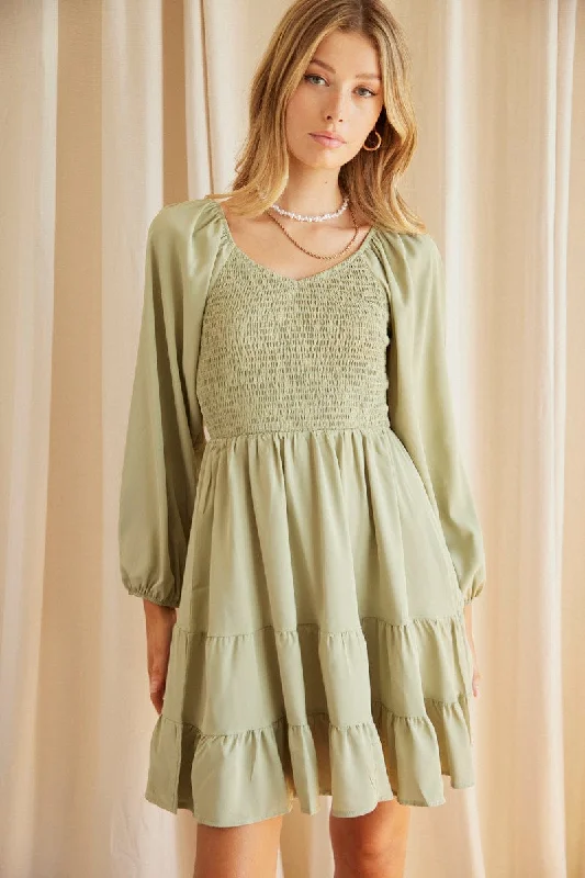 Pleated Women Dress with a Timeless and Elegant TextureGreen Shirred Dress Long Sleeve Mini