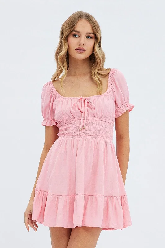 Sheath Women Dress with a Tailored Fit for a Professional LookPink Fit And Flare Dress Short Sleeve Mini