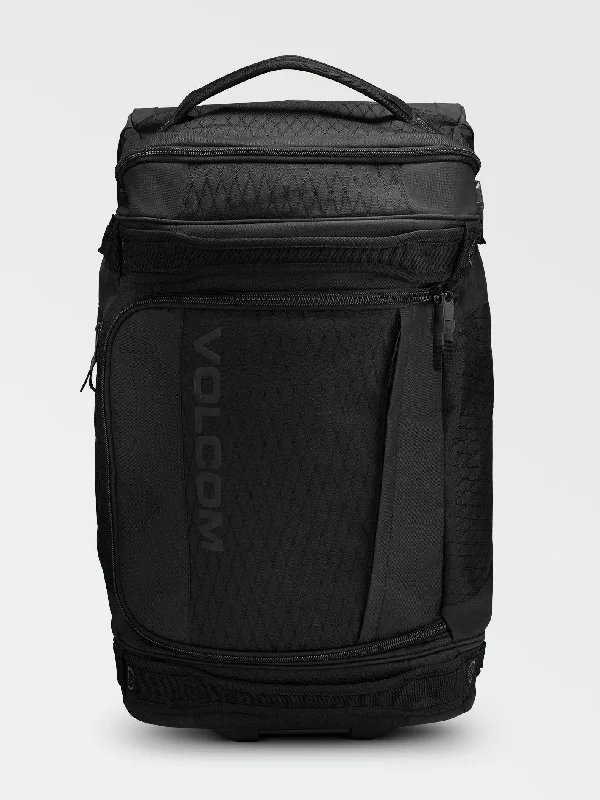 Women's cropped down jackets in bold colors for a sporty and fashionable winter outfitStandby Rolling Duffel - Black Women's cropped down jackets in bold colors for a sporty and fashionable winter outfitStandby Rolling Duffel - Black