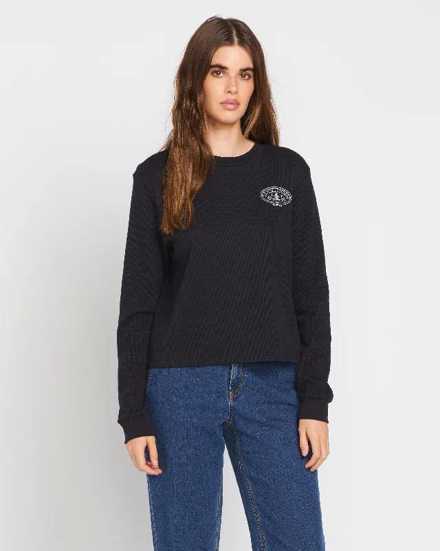 Women's denim jackets with distressed details for a casual and edgy lookThermality Long Sleeve Shirt - Black Women's denim jackets with distressed details for a casual and edgy lookThermality Long Sleeve Shirt - Black