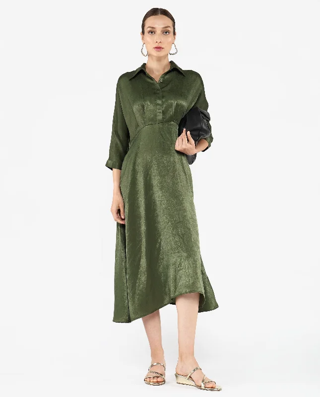 Ruffled Women Dress with Multiple Layers for a Playful and Girly Style Ruffled Women Dress with Multiple Layers for a Playful and Girly Style Rareism Women Airbaz Olive Velvet Satin Kimono Sleeve Collared Neck Button Closure A-Line Midi Plain Dress
