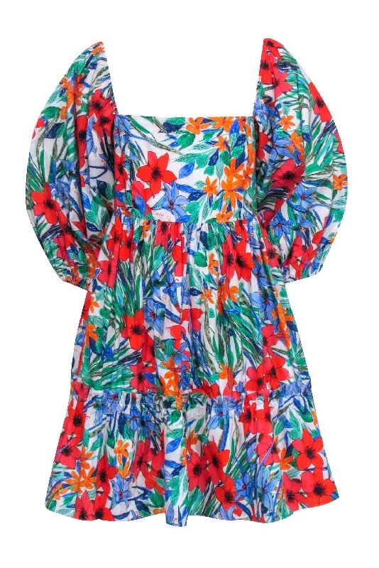 Little Black Women Dress with Sequins for a Glamorous Night Out Little Black Women Dress with Sequins for a Glamorous Night Out Cara Cara - White w/ Multi Color Floral Print Puff Sleeve Dress Sz XL