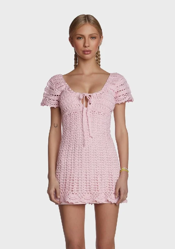 Off - the - Shoulder Women Dress for a Romantic and Feminine Look Off - the - Shoulder Women Dress for a Romantic and Feminine Look Found My Happy Crochet Dress - Pink