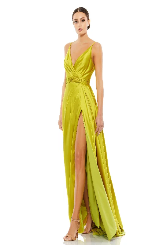 Strapless Women Dress with a Built - in Bra for Comfort and Support Strapless Women Dress with a Built - in Bra for Comfort and Support Mac Duggal 12443