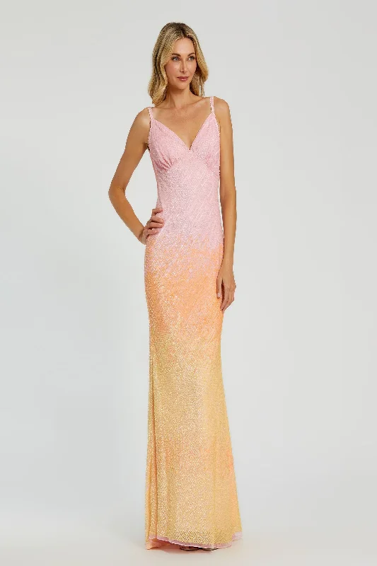 Ball Gown Women Dress with a Full Skirt for a Princess - like Look Ball Gown Women Dress with a Full Skirt for a Princess - like Look Mac Duggal 5763