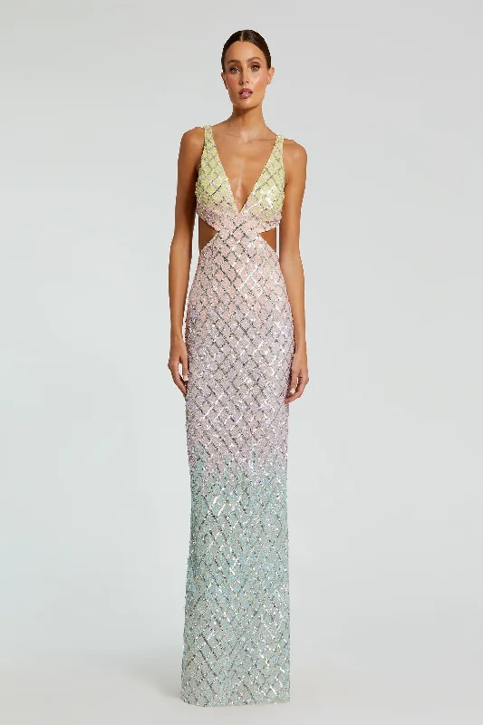 Backless Women Dress for a Sexy and Alluring Look at Evening Events Backless Women Dress for a Sexy and Alluring Look at Evening Events Mac Duggal 6049