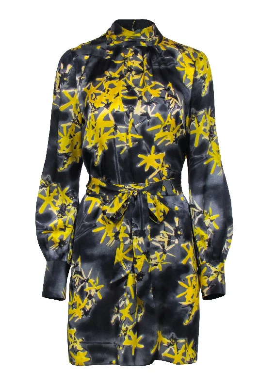 Maxi Women Dress with Floral Print for a Bohemian Vibe Maxi Women Dress with Floral Print for a Bohemian Vibe Milly - Grey, Black, & Yellow Print Mock Neck Silk Dress Sz 10