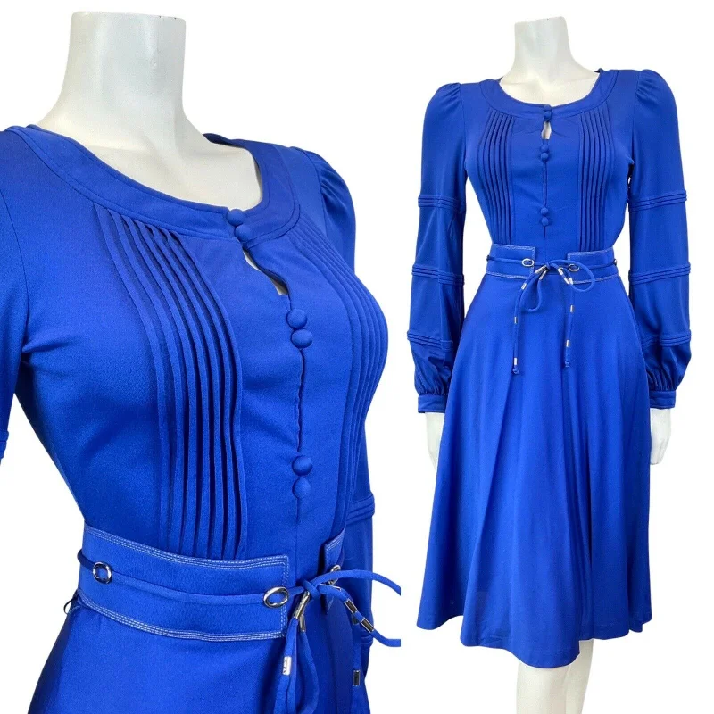Halter Neck Women Dress to Show Off the Shoulders and Neckline Halter Neck Women Dress to Show Off the Shoulders and Neckline VINTAGE 60s 70s BRIGHT BLUE SILVER BELTED LOUIS FERAUD LONG SLEEVE SWING DRESS 6