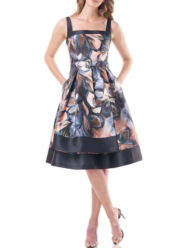 Maxi Women Dress with Floral Print for a Bohemian Vibe Maxi Women Dress with Floral Print for a Bohemian Vibe Womens Cocktail Knee Fit & Flare Dress