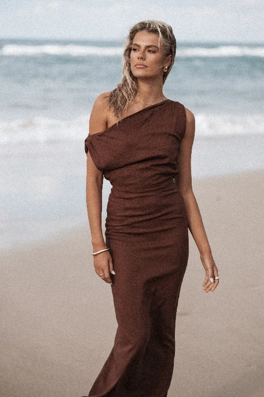 Maxi dresses with an empire waist for a flattering fit on all body typesKassie Off Shoulder Dress - Chocolate Brown