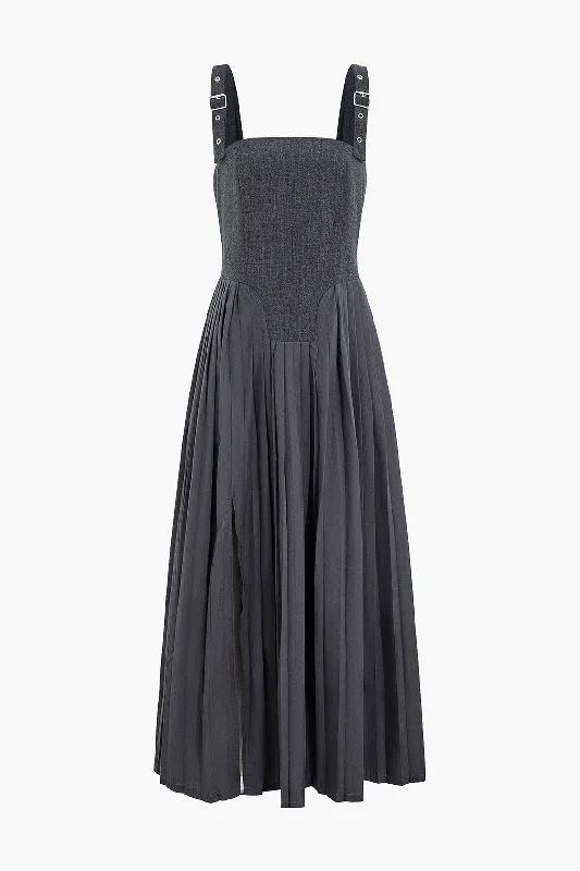 Maxi dresses with fringe trim for a bohemian vibeBuckle Strap Pleated Bustier Maxi Dress