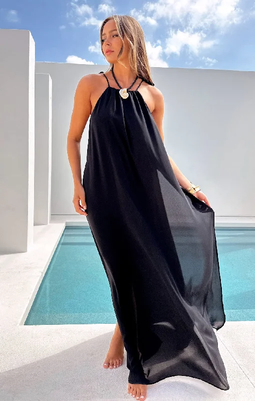Maxi dresses with a cinched waist for a defined silhouetteRochester Maxi Dress ~ Black