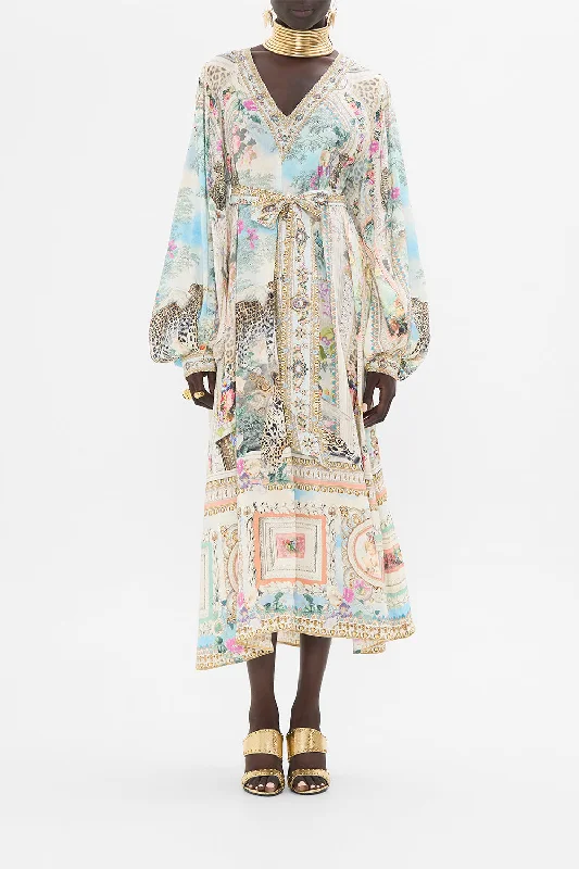Midi dresses with denim fabric for a casual yet stylish day outBLOUSON SLEEVE TRAPEZE DRESS WE ALWAYS HAVE ALEXANDRIA Midi dresses with denim fabric for a casual yet stylish day outBLOUSON SLEEVE TRAPEZE DRESS WE ALWAYS HAVE ALEXANDRIA
