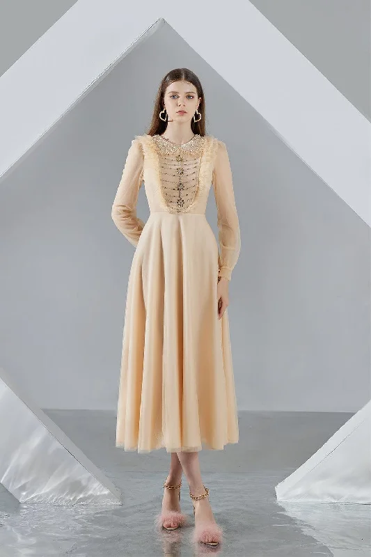 Midi dresses with geometric cutouts for a contemporary and edgy lookDella A-line Long Sleeved Organza Midi Dress