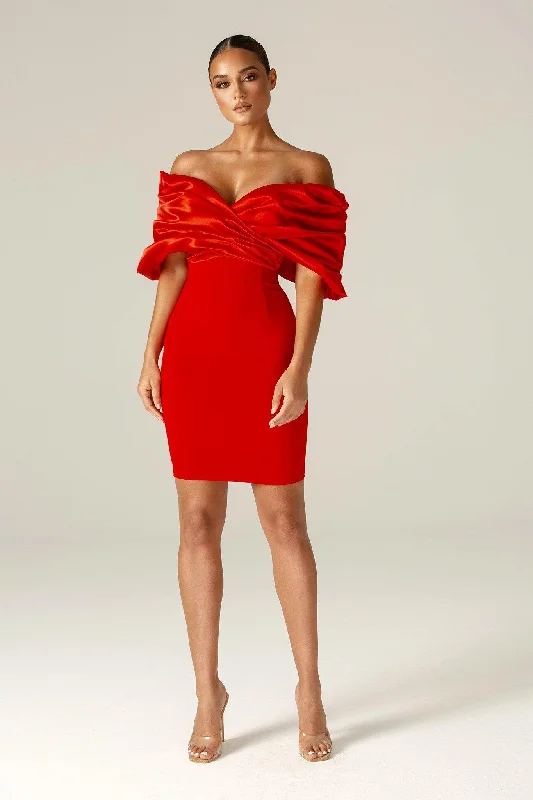 Printed mini dresses for a casual day outMaribel Crepe Ruffle Shoulder Dress (Red)