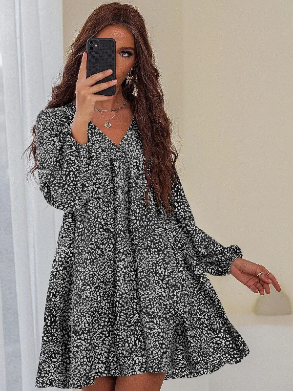 Metallic mini dresses for a glamorous eventSkylar Printed Tie Dress - Black - FINAL SALE