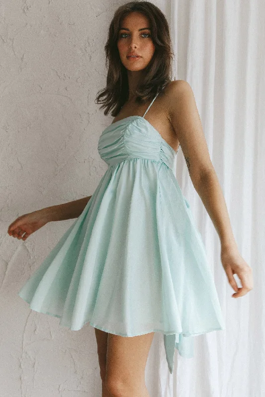 Mini dresses with high - low hems for a modern twistZhen Bow Tie Back Mini Dress Mint