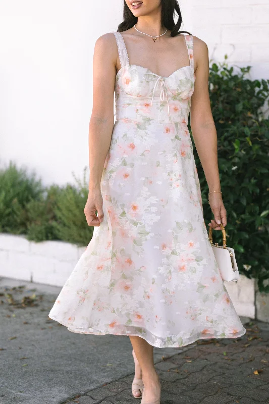 Printed wedding guest dresses with tropical motifs for beach weddingsAmanda Sweetheart Floral Dress