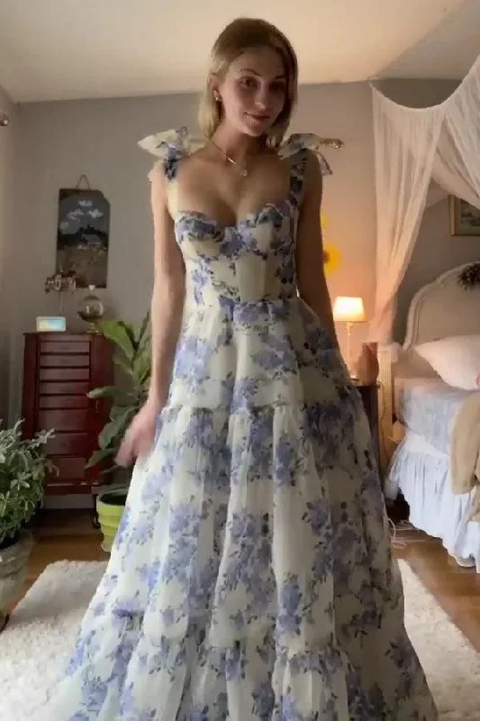 Sleeveless party dresses made of silk for a luxurious feel​Beautiful Aline Spaghetti Strap Sleeveless Long Prom Formal Dress  PSK420