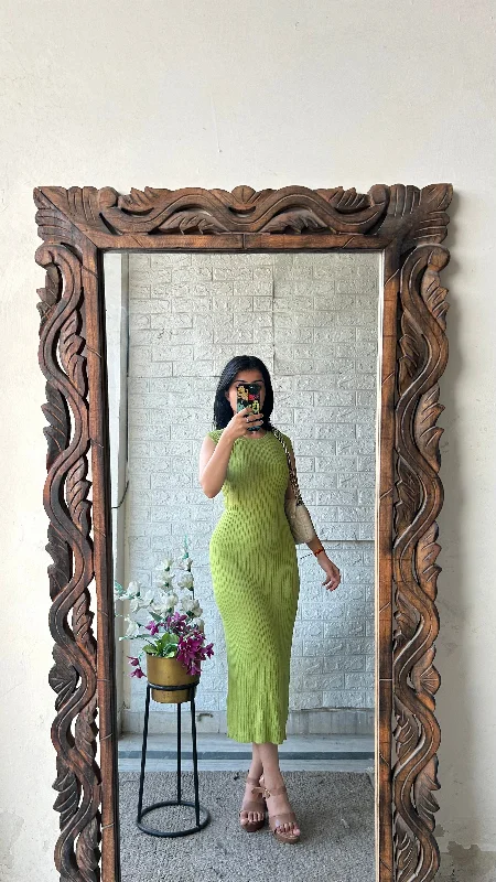 Bodycon dress in a camouflage print​Classy dress 36-38 bust/l:42