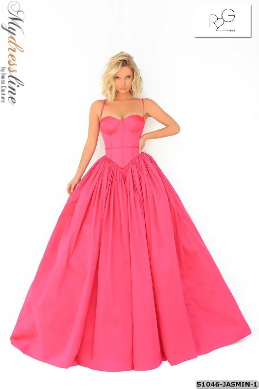 Formal dresses with pleated bodices and taffeta fabric for a traditional lookTarik Ediz 51046 Formal dresses with pleated bodices and taffeta fabric for a traditional lookTarik Ediz 51046